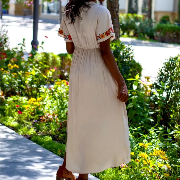 When In Rome Dress - Picture 2 of 4